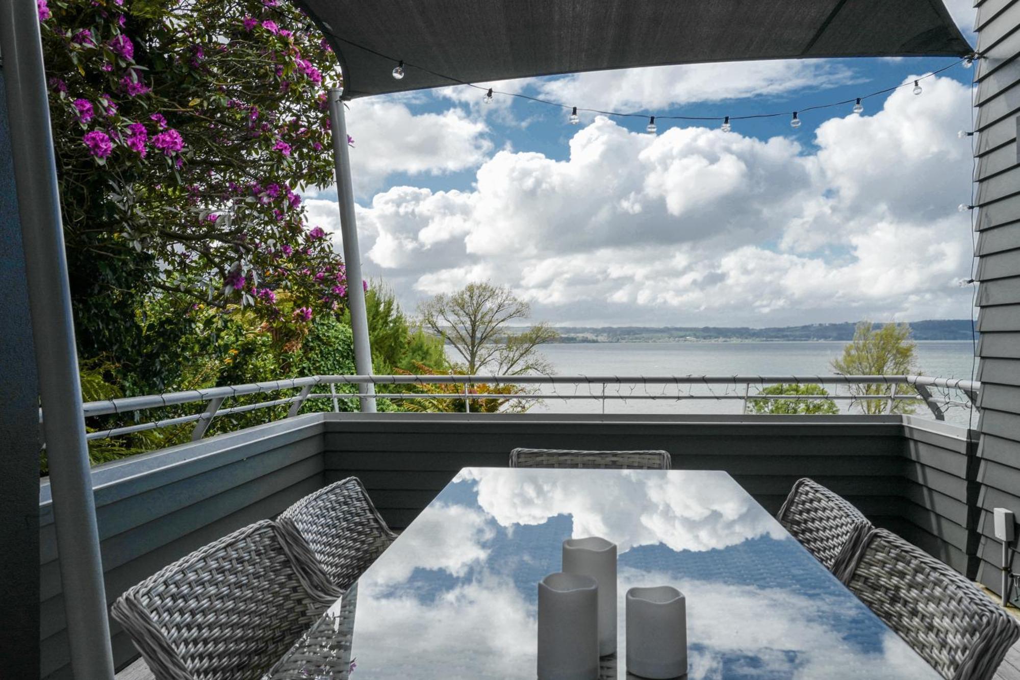 Serenity Lakeview Retreat *